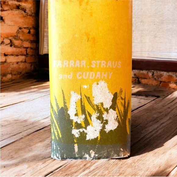 VINTAGE 1955 Island in the Sun by Alec Waugh - Hardback - Picture 4 of 10